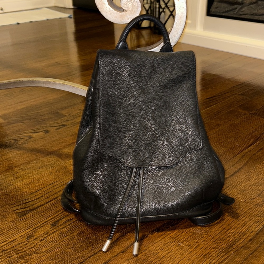 Rag & bone leather back pack . Used but in great condition . Black